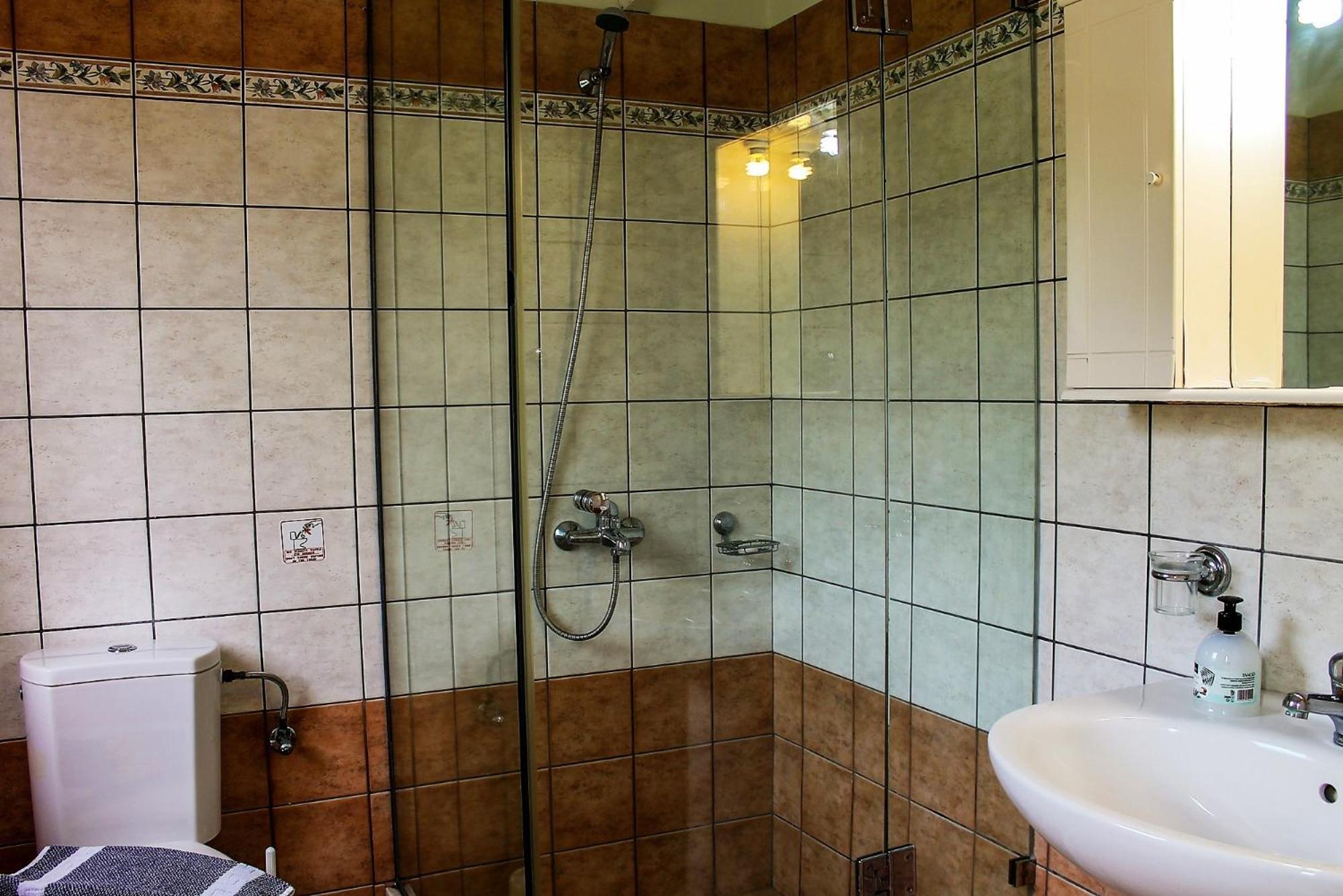 Milka Villa Gimari